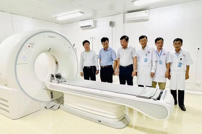 Bệnh viện Đa khoa khu vực Quảng Ninh từng bước đầu tư đồng bộ trang thiết bị hiện đại, nâng cao năng lực khám, chữa bệnh cho người dân.