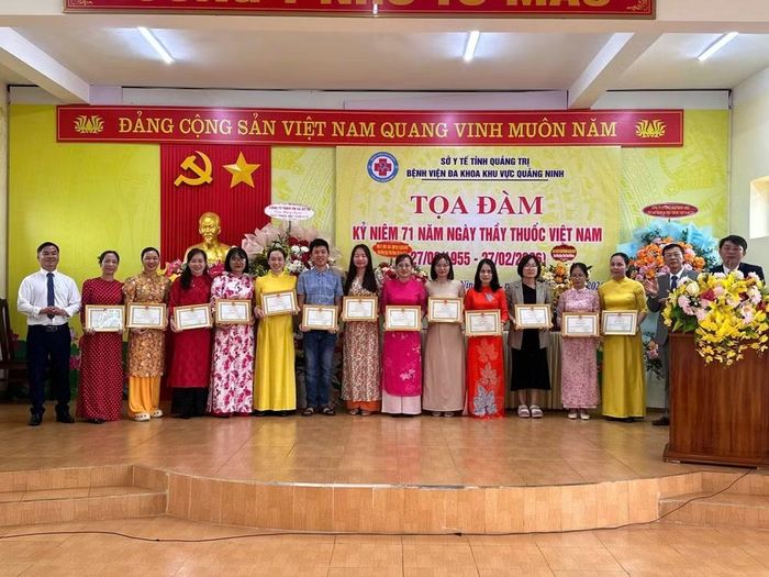 Cùng với đầu tư cơ sở vật chất và chuyển đổi số, Bệnh viện Đa khoa khu vực Quảng Ninh chú trọng phát triển nguồn nhân lực chất lượng cao, sẵn sàng vận hành hiệu quả cơ sở 2.