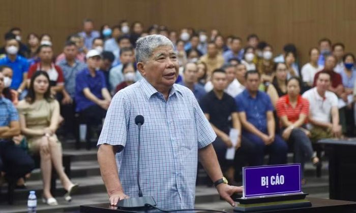 Ông Lê Thanh Thản trong phiên tòa trước đó.