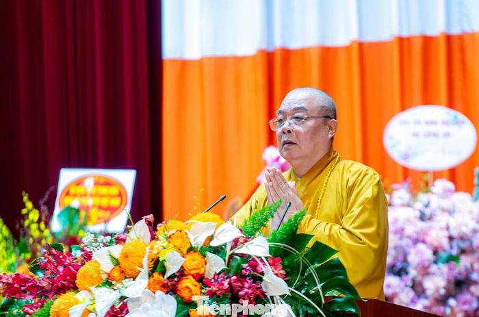 Cùng với đó, Trưởng lão Hoà thượng Thích Thanh Nhiễu - Phó Chủ tịch Thường trực Hội đồng trị sự Trung ương GHPG Việt Nam cho rằng Phật giáo Quảng Ninh có vai trò quan trọng trong đời sống tín ngưỡng của người dân, đặc biệt khi Yên Tử - Quảng Ninh được mệnh danh là kinh đô của Phật giáo Việt Nam với tư tưởng của Phật hoàng Trần Nhân Tông gắn liền với Phật giáo Trúc Lâm Yên Tử.
