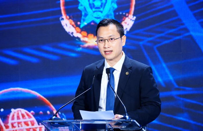 Theo ông Nguyễn Anh Cương, khi số điện thoại của khách hàng được xác thực và đối chiếu với thông tin định danh, giúp ngân hàng rút ngắn quy trình xác minh, giảm chi phí trung gian, đồng thời nâng cao mức độ bảo mật.