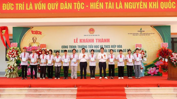 Những khoản hỗ trợ thiết thực là minh chứng rõ nét cho tinh thần “phát triển gắn với trách nhiệm cộng đồng” được BSR duy trì xuyên suốt trong hành trình phát triển của Tổng công ty.