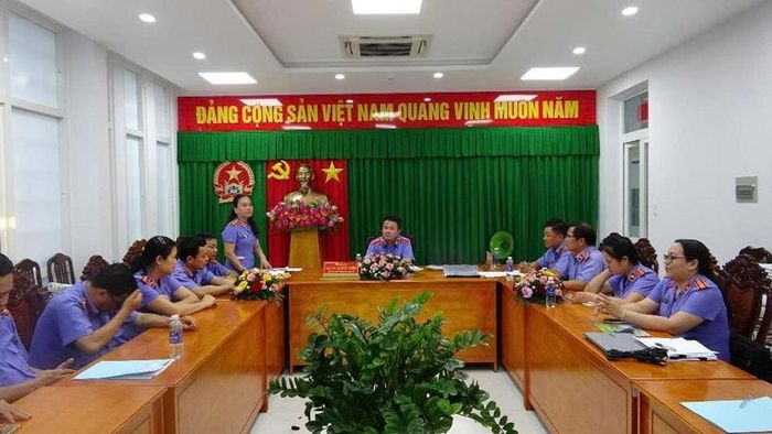 Quang cảnh buổi kiểm tra tại VKSND khu vực 11.