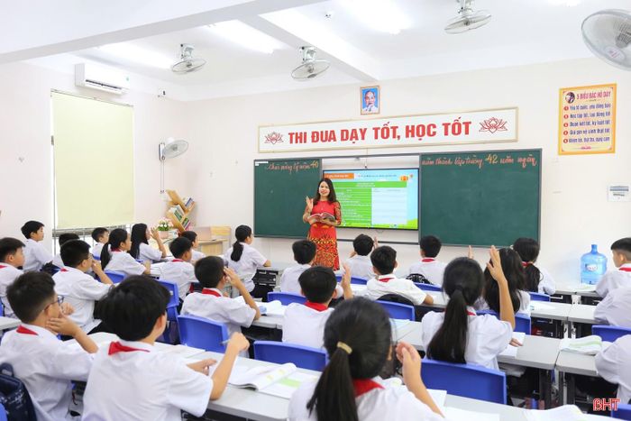 Mô hình trường học chất lượng cao tại Trường THCS Lê văn Thiêm ngày càng phát huy hiệu quả.