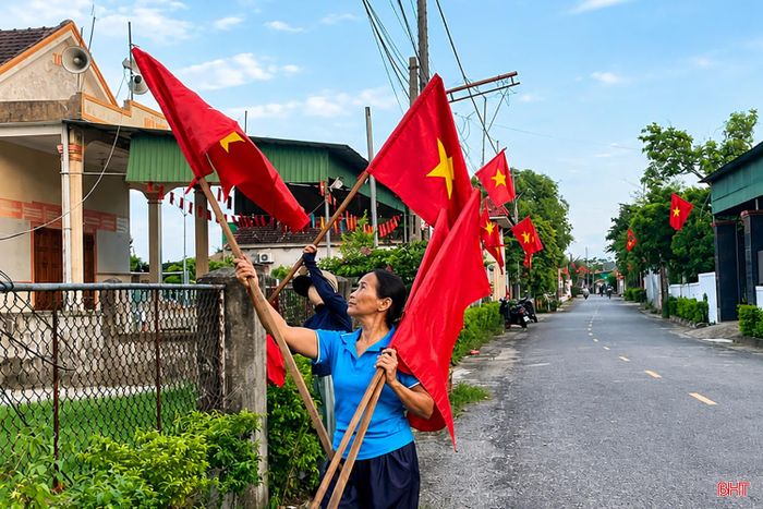 Theo đánh giá của Văn phòng Điều phối NTM tỉnh, đợt cao điểm xây dựng NTM đang được các địa phương triển khai tích cực với nhiều phần việc thiết thực, ý nghĩa, phù hợp điều kiện từng địa bàn. Qua đó, huy động sự chung sức của cả hệ thống chính trị trong củng cố, "nâng chất" các tiêu chí, góp phần hoàn thành mục tiêu trong xây dựng NTM năm 2026.