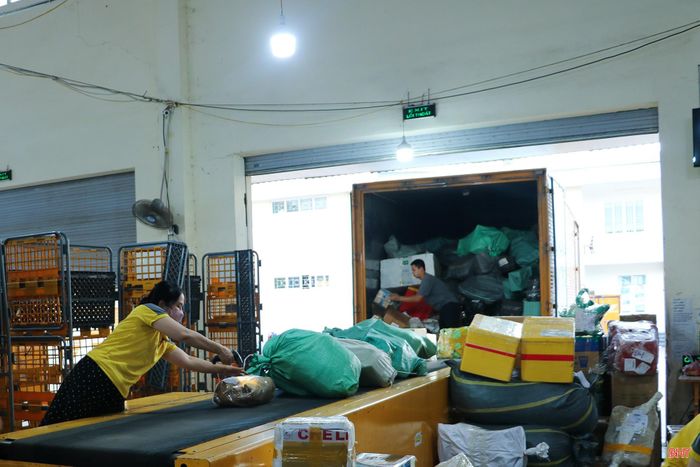 Bưu điện tỉnh Hà Tĩnh tập trung nâng cao chất lượng dịch vụ, hiệu quả hoạt động và tăng sức cạnh tranh trên thị trường.