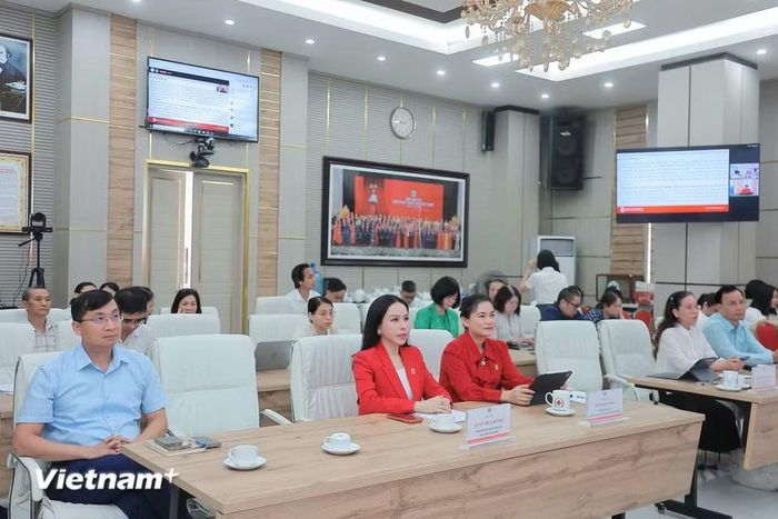 Từ yêu cầu xây dựng và củng cố niềm tin xã hội, Chủ tịch Trung ương Hội nhấn mạnh Hội Chữ thập đỏ Việt Nam phải tiếp tục đổi mới, minh bạch hơn, chuyên nghiệp hơn và tạo ra những kết quả thực chất hơn. (Ảnh: Hoài Nam/Vietnam+)