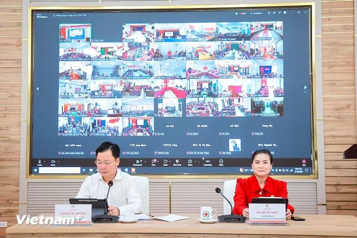 Bà Đỗ Thị Thu Thảo cho biết Đại hội XII đã xác định phương châm hành động của nhiệm kỳ là “Đoàn kết - Đổi mới - Chuyên nghiệp - Tự cường.” Đây không chỉ là phương châm hành động được xác định trong văn kiện nhiệm kỳ mà còn thể hiện yêu cầu đối với hệ thống Hội trong một giai đoạn phát triển mới. (Ảnh: Hoài Nam/Vietnam+)