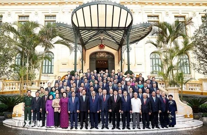 Tổng Bí thư, Chủ tịch nước Tô Lâm và các đại biểu. (Ảnh: Thống Nhất/TTXVN)