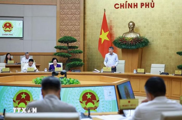 Thủ tướng Lê Minh Hưng chủ trì Phiên họp Chính phủ chuyên đề về xây dựng pháp luật tháng 8 năm 2026. (Ảnh: Dương Giang/TTXVN)