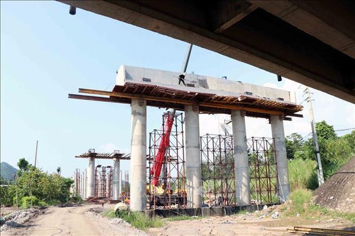 Mặt bằng tuyến đường được bàn giao đạt trên 92%.