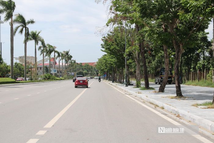 Khu "đất vàng"  nằm tại phía Đông giáp Đại lộ Lê Nin. 