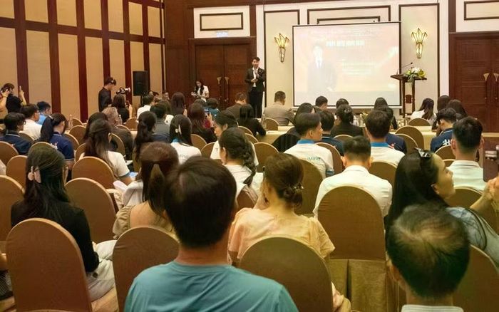 Trong khuôn khổ SURF 2026, Chung kết toàn quốc cuộc thi CYE Junior VietNam 2026 - "Nhà Kiến tạo trẻ" cũng đã diễn ra. Ảnh XM.