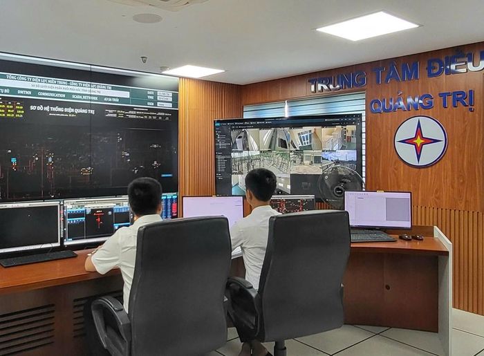 Trung tâm điều hành Công ty Điện lực Quảng Trị. Ảnh: Văn Giáp/Bnews/TTXVN