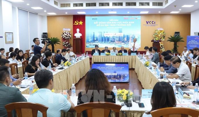 Quang cảnh Diễn đàn. Ảnh: Hứa Chung-TTXVN 