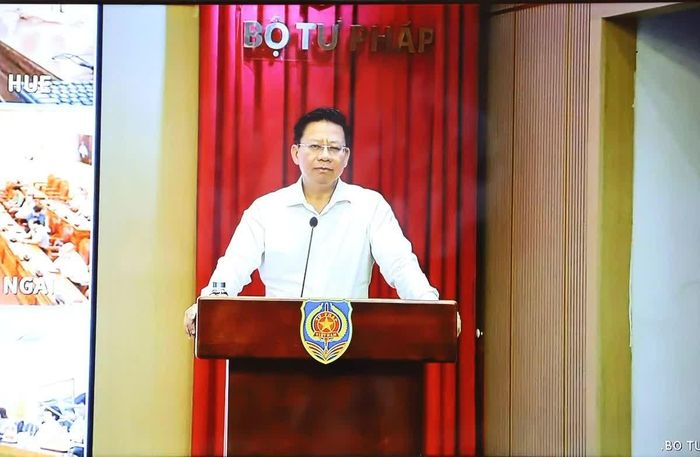 Thứ trưởng Bộ Tư pháp Nguyễn Thanh Ngọc phát biểu kết luận hội nghị. (Ảnh chụp màn hình)