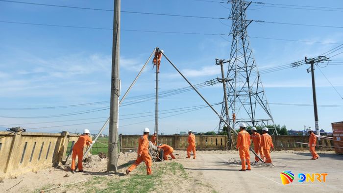 Công ty Điện lực Đà Nẵng tổ chức diễn tập xử lý sự cố, phòng chống thiên tai và tìm kiếm cứu nạn năm 2026. Ảnh: ĐVCC