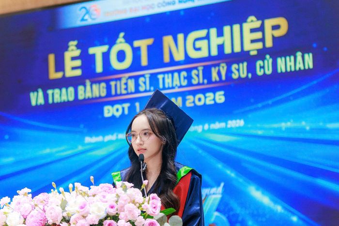 Thủ khoa Trương Nguyễn Ngọc Minh mong muốn một ngày mang kiến thức, kinh nghiệm về công nghệ trở về quê hương. Ảnh do nhân vật cung cấp
