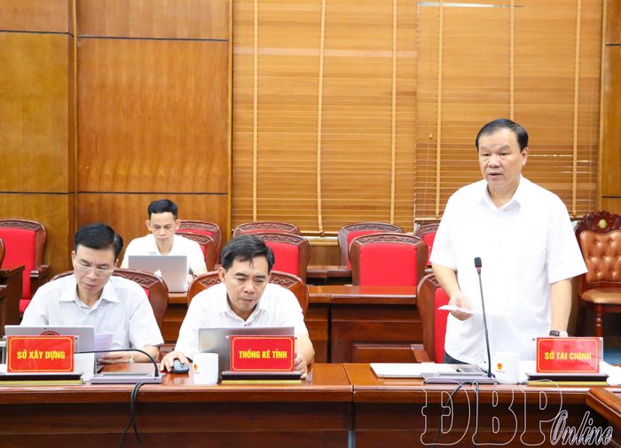 Lãnh đạo Sở Tài Chính phát biểu tại hội nghị.