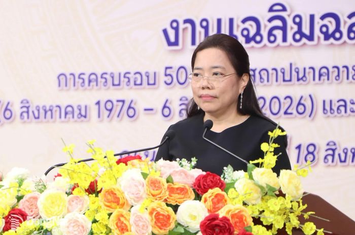 Bà Wiraka Moodhitaporn, Tổng Lãnh sự Thái Lan tại Thành phố Hồ Chí Minh phát biểu tại lễ kỷ niệm. Ảnh: Ngọc Liên