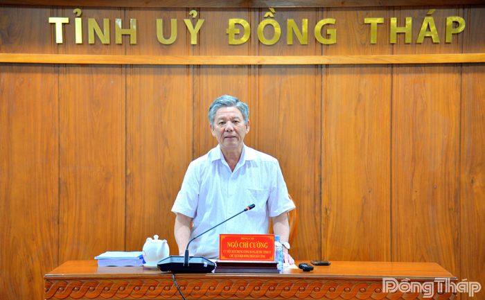 Đồng chí Ngô Chí Cường, Ủy viên Ban Chấp hành Trung ương Đảng, Bí thư Tỉnh ủy, Chủ tịch HĐND tỉnh Đồng Tháp phát biểu tại buổi làm việc.