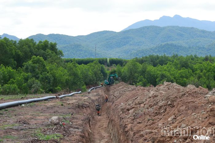 Khu vực công trình Xây dựng hệ thống đường ống nhánh cấp I, thuộc Dự án Hệ thống dẫn nước hồ Sông Chò 1.