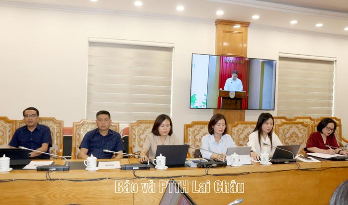 Đại biểu dự hội nghị. 