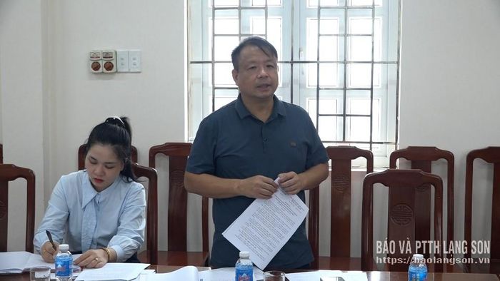 Đại diện nhà đầu tư dự án phát biểu tại cuộc họp