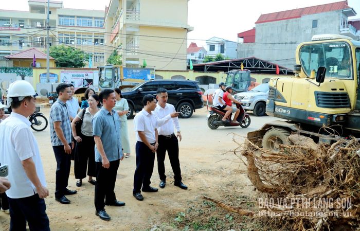 Đoàn công tác kiểm tra thực địa khu vực triển khai dự án