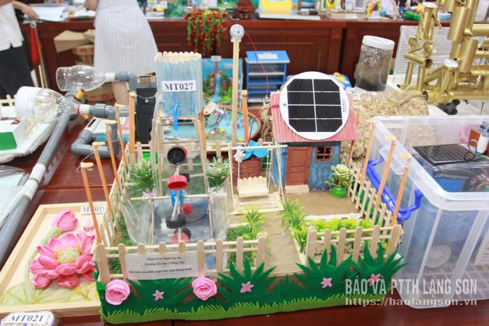 Sản phẩm sáng tạo của thiếu niên, nhi đồng tham gia cuộc thi
