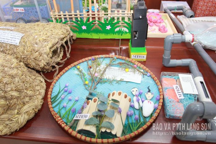Sản phẩm sáng tạo của thiếu niên, nhi đồng tham gia cuộc thi