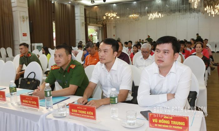 Các đại biểu dự ngày hội