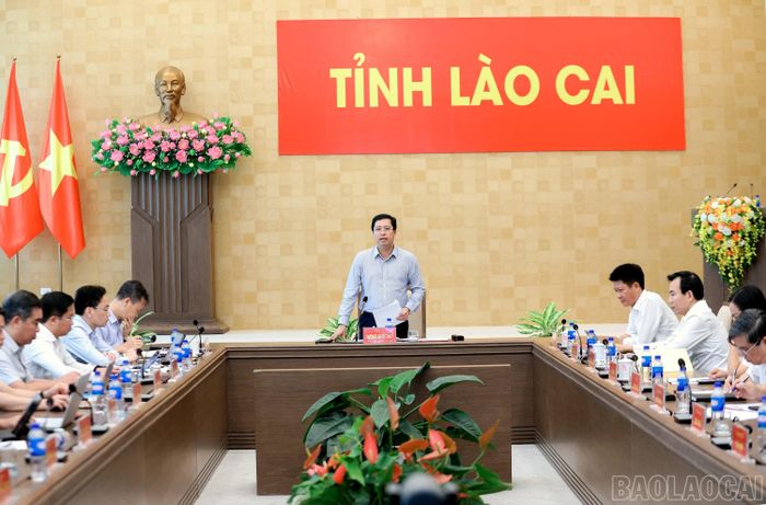 Bí thư Tỉnh ủy Dương Quốc Huy phát biểu kết luận phiên họp.