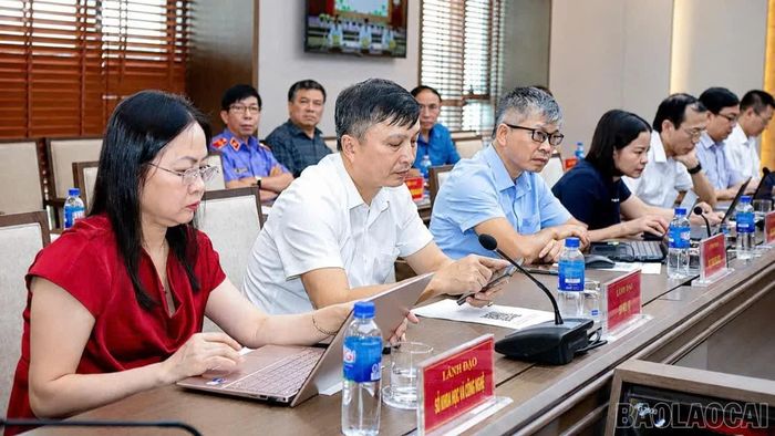 Đại biểu dự hội nghị.