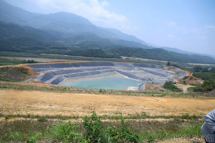 Chi nhánh Mỏ tuyển đồng Sin Quyền Lào Cai - Vimico lắp đặt hệ thống quan trắc tự động tại hồ chứa quặng đuôi phục vụ giám sát an toàn.