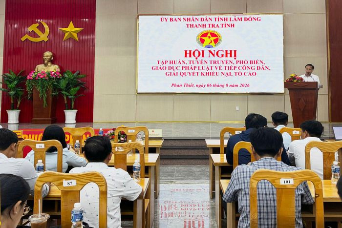 Lãnh đạo Thanh tra tỉnh dự khai mạc ở khu vực II