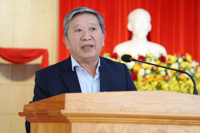 Phó Chủ tịch Hội Luật gia tỉnh Lâm Đồng Trần Hữu Thọ phát biểu tại lễ công bố Quyết định thành lập Chi hội Luật gia phường Xuân Hương - Đà Lạt