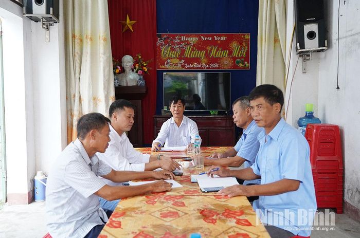 Cuộc họp Ban chi ủy chi bộ Chi bộ Tổ dân phố Thành Lợi 5.