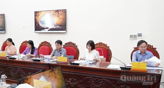 Đại biểu tham dự buổi làm việc - Ảnh: Q.V