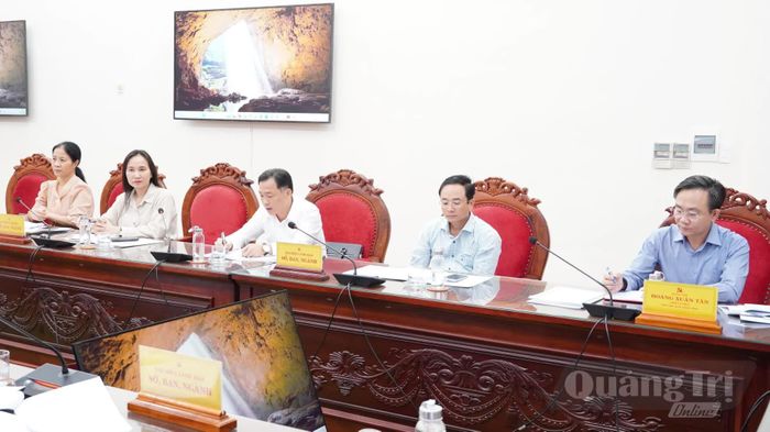 Đại biểu tham dự buổi làm việc - Ảnh: Q.V