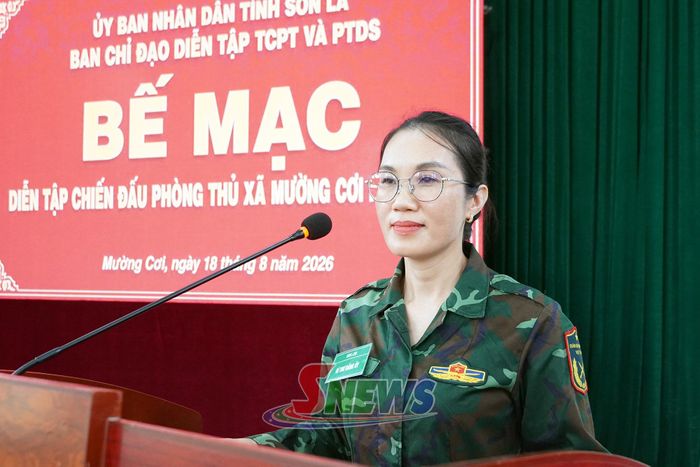 Lãnh đạo Đảng ủy xã Mường Cơi phát biểu tại cuộc diễn tập.