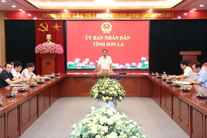 Đồng chí Phó Chủ tịch UBND tỉnh chủ trì cuộc làm việc về tiến độ triển khai các dự án Khu đô thị.