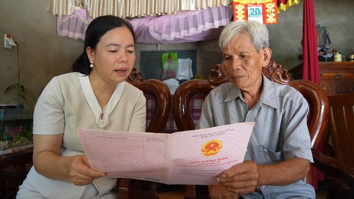 Thông tin kịp thời, minh bạch cho người dân về dự án và tiến độ giải phóng mặt bằng. 