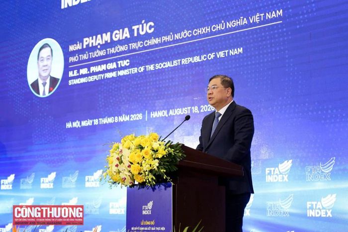 Phó Thủ tướng Thường trực Phạm Gia Túc phát biểu chỉ đạo tại buổi lễ.