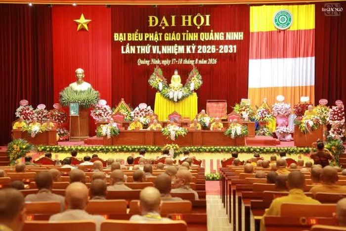Quang cảnh đại hội