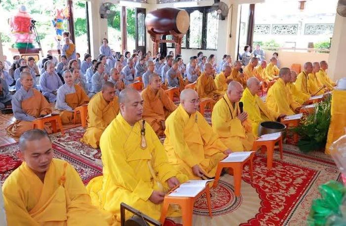 Trì tụng kinh Vu lan - Báo hiếu