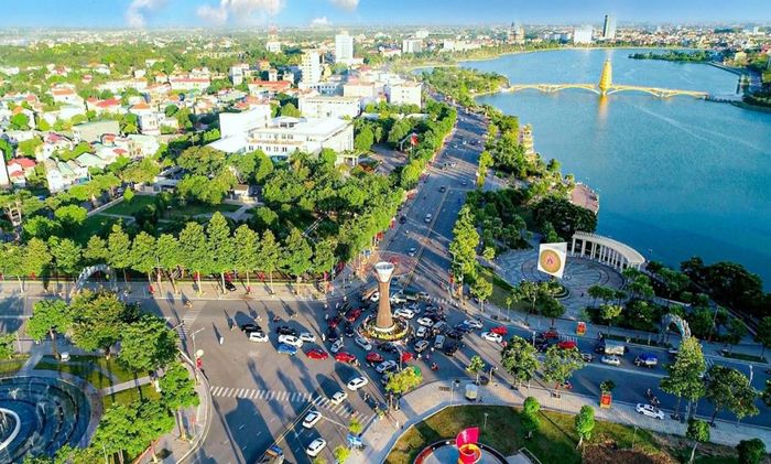 Cùng với hoàn thiện hạ tầng số, Sở Xây dựng Phú Thọ đang tập trung đưa các công nghệ mới như IoT, GIS vào quản lý hạ tầng giao thông, quy hoạch và phát triển đô thị.