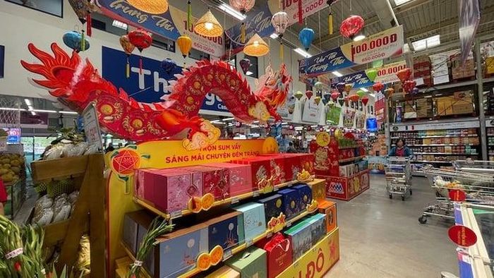  Bánh Trung thu "phủ sóng" các siêu thị. 