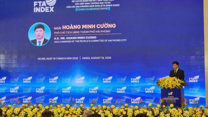 Phó Chủ tịch UBND thành phố Hoàng Minh Cường phát biểu tại Lễ công bố Bộ chỉ số đánh giá kết quả thực hiện các hiệp định thương mại tự do của các địa phương năm 2025.(Ảnh Nam Nguyễn - Báo Công Thương)