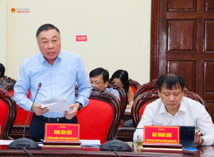 Giám đốc Sở Nông nghiệp và Môi trường tỉnh Ninh Bình Đinh Văn Tiên phát biểu